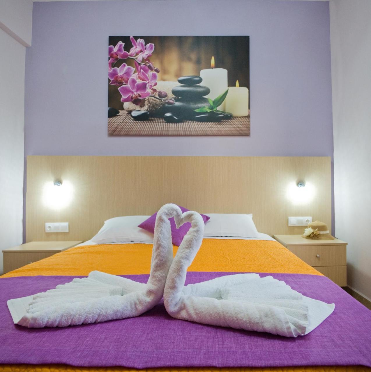 Margarita Αpartments Sea View Apartment Palaiochora Bagian luar foto
